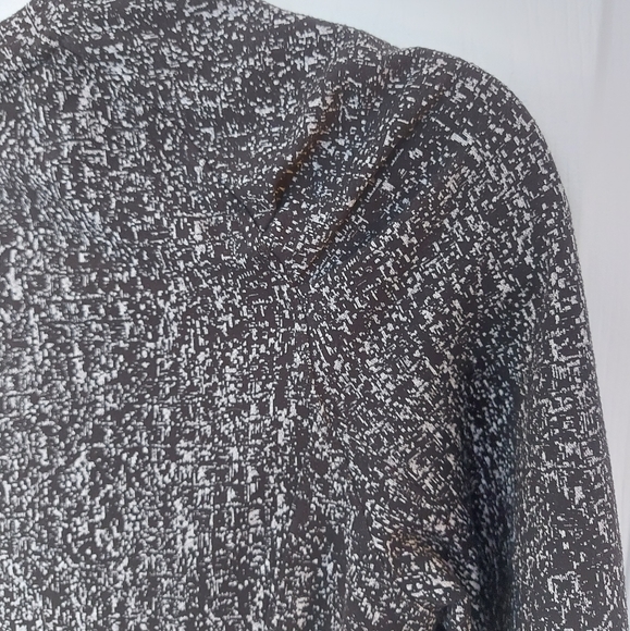 Lululemon long sleeve shirt top rulu - Picture 3 of 9